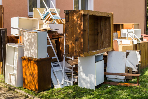 Best Commercial Junk Removal  in Uniontown, AL